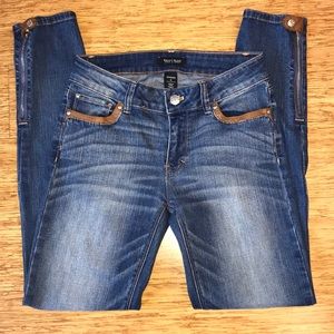 White House Black Market Skimmer Jeans